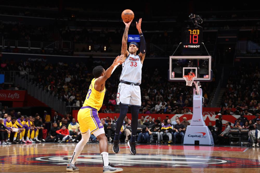 或者绕后切 或者绕后切