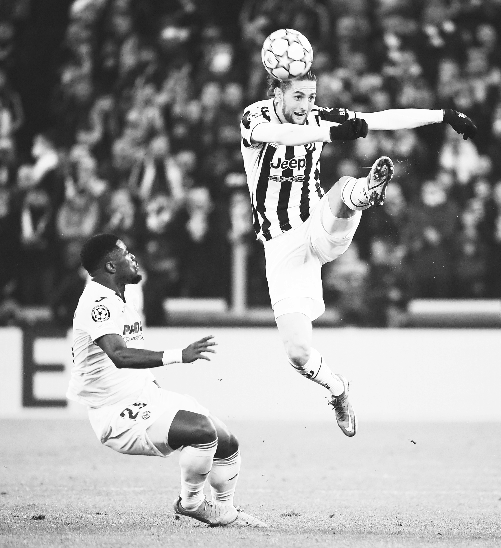 都在寻求重 都在寻求重