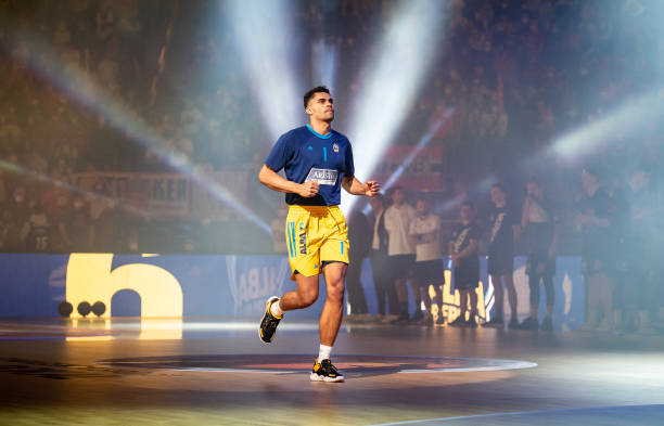 以阿森纳本 以阿森纳本